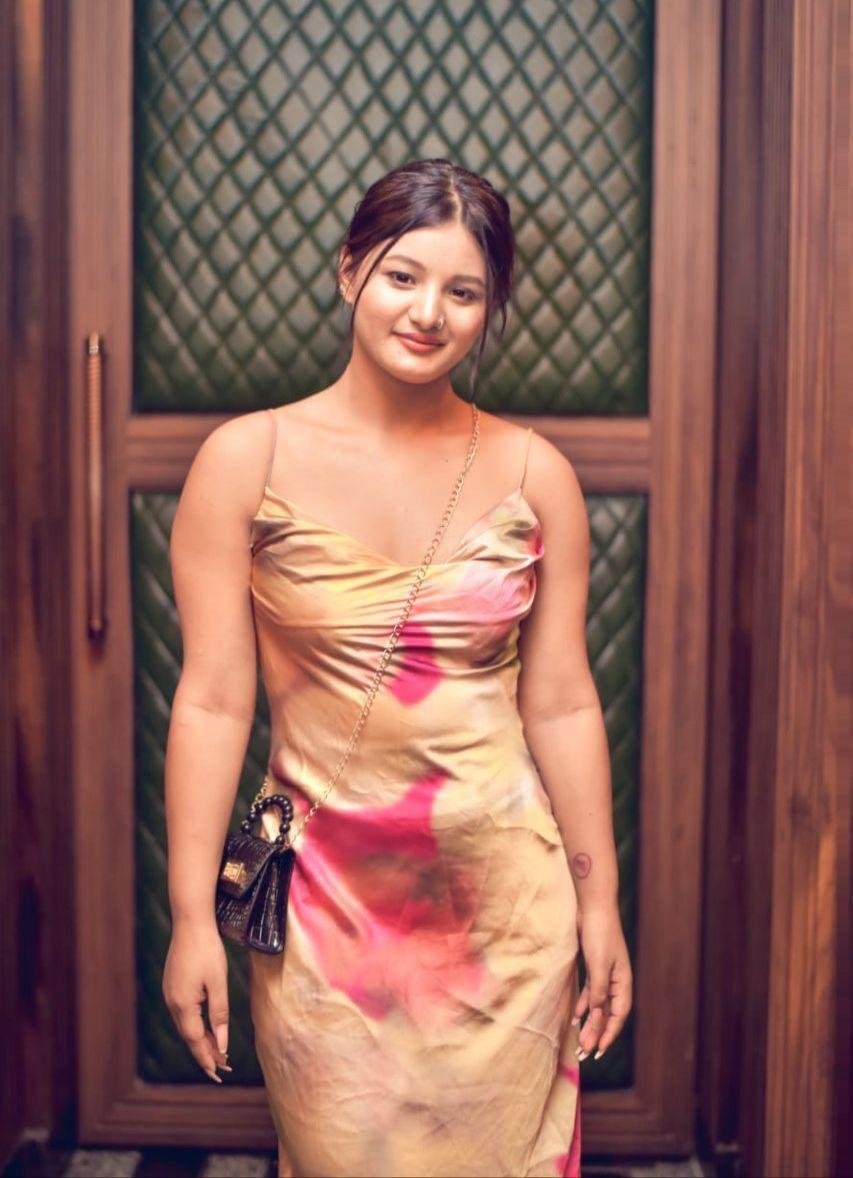  call girl in Kirti Nagar